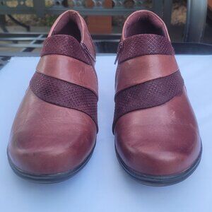 Earth Origins Leather upper Red Women's comfort Clog type Shoes SZ 9W